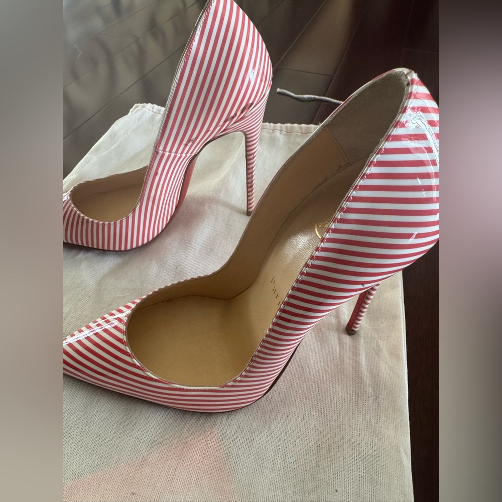 New Christian Louboutin 120 heel pump in Bianca smoothie color with scuffs - Picture 4 of 13